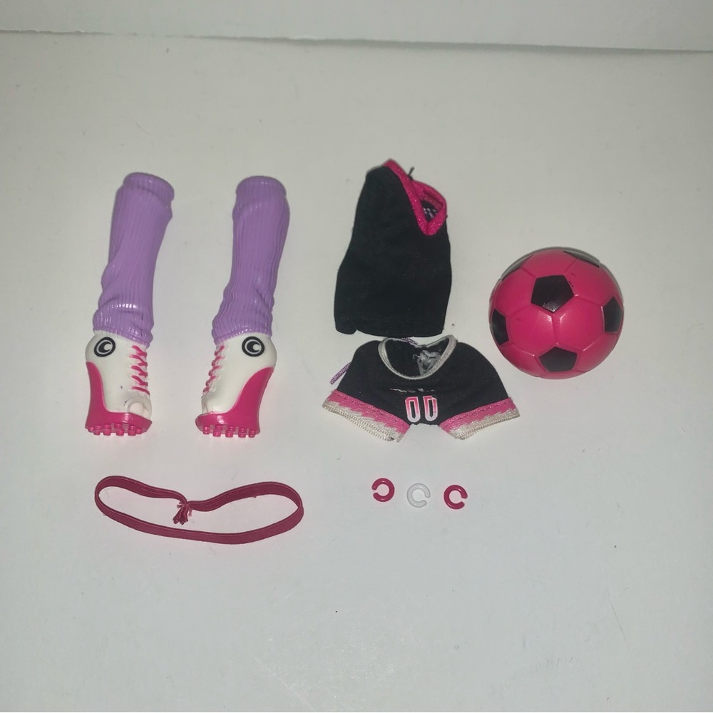 Monster High Clawdeen Wolf Scream Uniform Fashion Pack